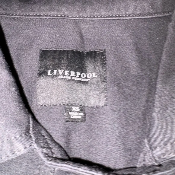 Like new😎Liverpool Women's Black Leather Jacket - Picture 3 of 6